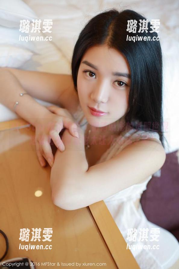 MFStar模范学院 - 甜筒晓彤的透明世界：这套图的资源也太让人心动了吧！