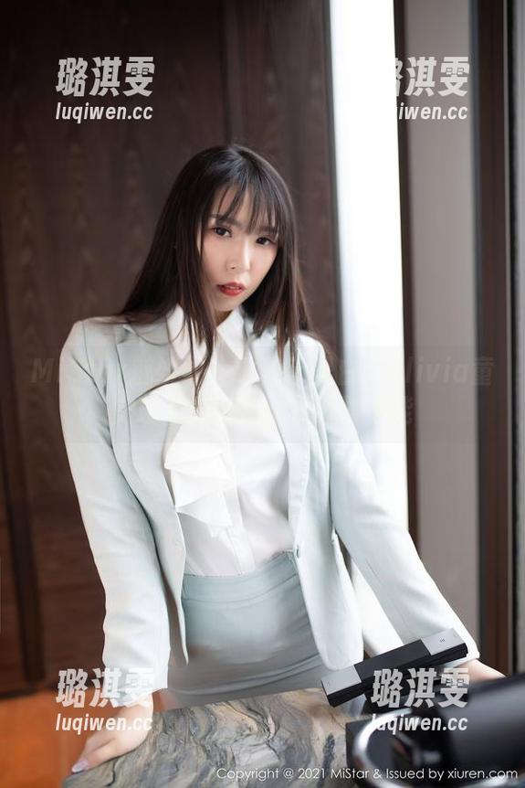 MiStar魅妍社-Olivia童安琪 MiStar魅妍社 - 沉沦于黑白:Olivia童安琪私拍合集让人欲罢不能