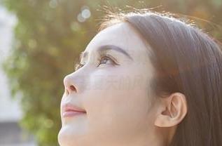 MiiTao蜜桃社 – 沐子熙V的吊带写真：原图看得我热血沸腾，真是夏天的风！