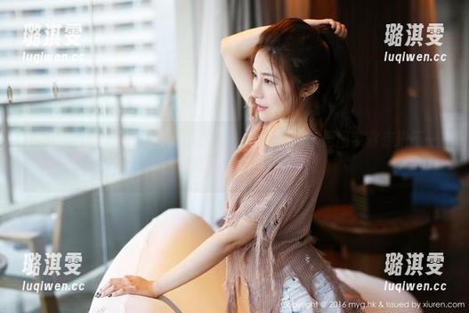 MyGirl美媛馆 - Carina梦绮棉袜的艺术：原图带你走进不一样的夏日微光