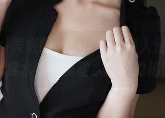 MyGirl美媛馆 – 小波多带你入侵私房，死库水作品暴露水面下的秘密