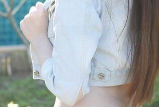 MyGirl美媛馆 – 李七喜校园写真套图更新：光影交错的青春密码