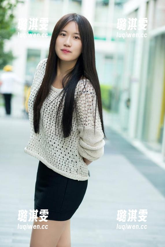 TuiGirl推女郎-梁棋棋 TuiGirl推女郎 - 梁棋棋的白衬衫,私房照里的小心思