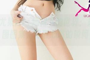 UGirls尤果网 – 短裙下的世界：黛熙儿美图图集，窃取心跳的瞬间