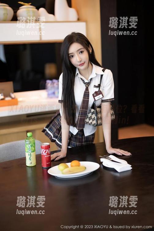 XIAOYU语画界-Cris_卓娅祺 XIAOYU语画界 - 想要宅得有品位?看看Cris_卓娅祺的居家原图福利in!