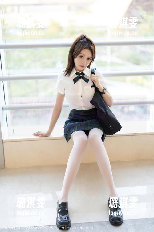 XIAOYU语画界-潘朵拉Laa XIAOYU语画界 - 潘朵拉Laa与夏天:风情万种的写真作品集合,保证让你一秒忘记炎热!
