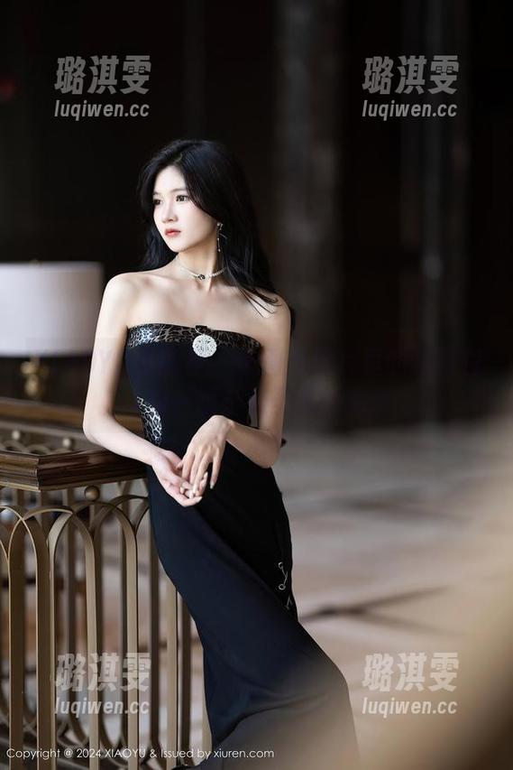 XIAOYU语画界-程程程 XIAOYU语画界 - 美图与照片里的程程程:每一帧都是圣诞的秘密