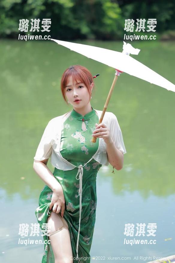 Xiuren秀人网-Candy糖糖 Xiuren秀人网 - 私拍狂欢!Candy糖糖和她的裤里丝,一起享受轻松的午后!