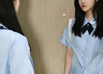 Xiuren秀人网 – 严利娅Yuliya的瑜伽分享：那些伸展和放松的瞬间，作品里藏着多少小尴尬