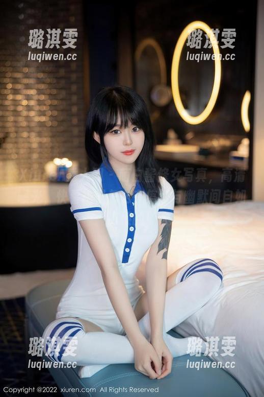 Xiuren秀人网 - 萌白酱修女写真，高清曝光，快看她是怎么在信仰与幽默间自如切换的！