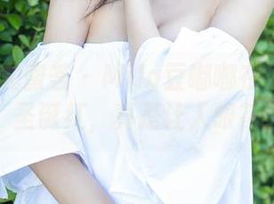 YouMi尤蜜荟 – Mila豆嘟嘟在线写真新体验：圣诞红，真是让人眼花缭乱！