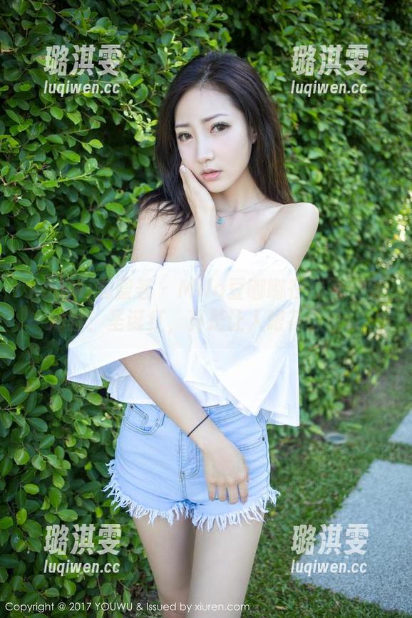 YouMi尤蜜荟 - Mila豆嘟嘟在线写真新体验：圣诞红，真是让人眼花缭乱！
