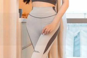 YouMi尤蜜荟 – 小海臀Rena：女神降临，福利原图来袭，嗨翻整个夏天！