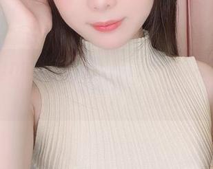 高清shimo霜月和服作品：光影交错中，我的心跳开始加速
