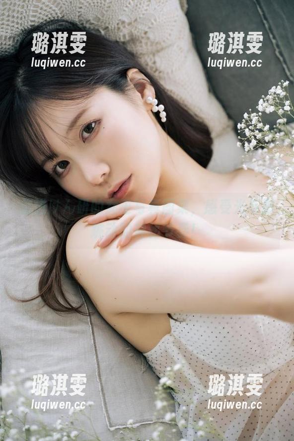 走进けん研的女王写真图集，感受光与影跳动的神秘节奏！