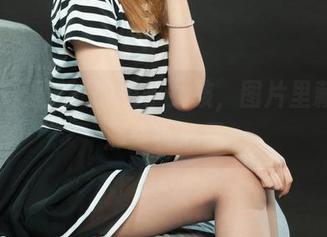 丽柜 – 无圣光的兔子女孩，图片里藏着的那些小心思