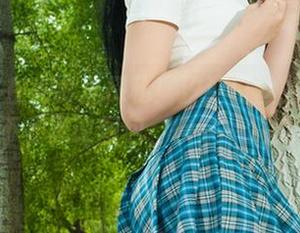 丽柜 – 在光影里探秘！汐汐白丝的迷离原图+不可思议图包，快来一探究竟！