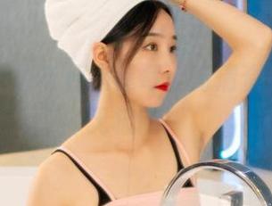 丽柜 – 钟情与香脂莲莓：高清资源，心动无极限！
