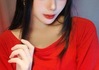 观看九言的女仆图包，谁能抗拒这个诱惑？