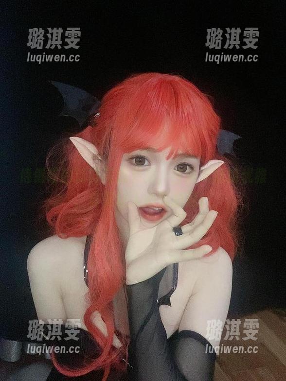 倦倦喵 倦倦喵的新鲜美图更新,吉他妹妹的优雅,真是让人心跳加速!