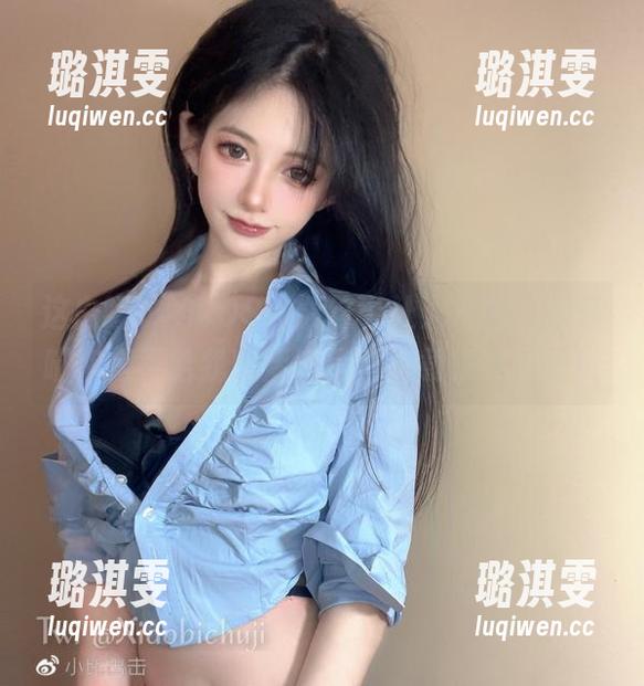 倦倦喵 这白睡衣的COS咋能这么让人垂涎,倦倦喵你是不给我留活路了?下载来看看吧!