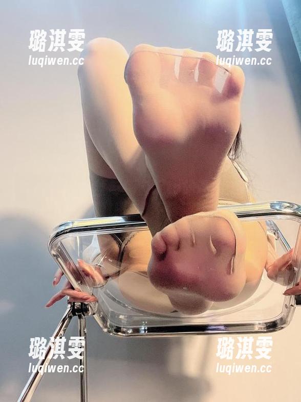 兔宝妮to 微密圈 - 白丝与兔宝妮to的邂逅:图库资源让你目不转睛!