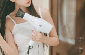 兔玩映画的肉丝白裙，高清原图，怎么能把人拍得这么美呢？