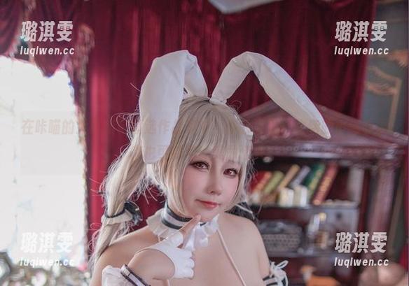 在咔喵的大凤旗袍精选作品集中，你会发现，生活的小细节原来也可以如此美丽迷人！