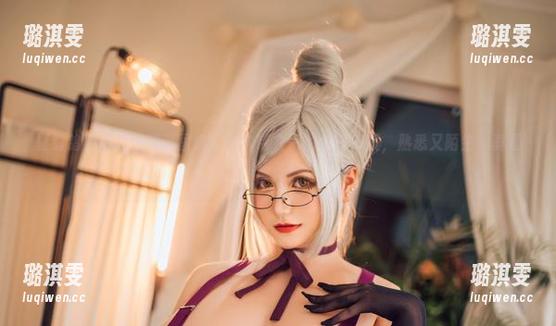 夏鸽鸽不想起床 夏鸽鸽不想起床满满图包:白木芽衣子的女警气质,熟悉又陌生,真是撩人!