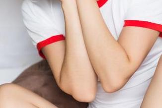 头条女神 – 这不是简单的和服，这是申美嫣的美图壁纸魔法！