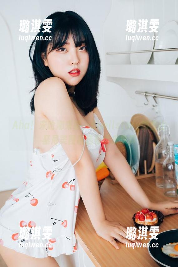 宋哈娜 Aha!宋哈娜来啦,Bimilstory微型比基尼美图精选等你来欣赏