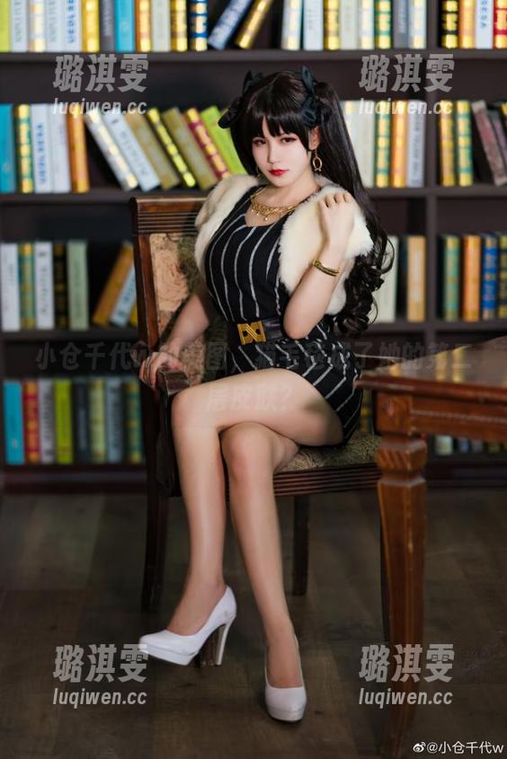 小仓千代w 小仓千代w的美图,猫毛毯成了她的第二层皮肤?