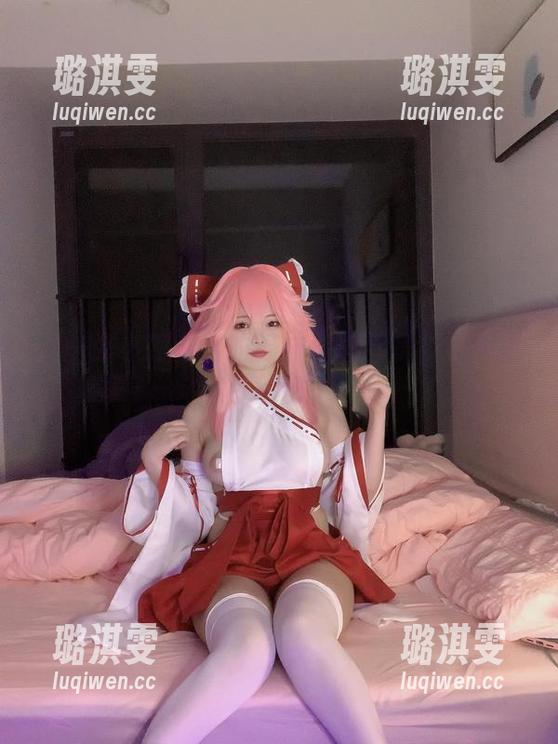 每一张小瑶幺幺的棉袜私拍都是我心中的小秘密！