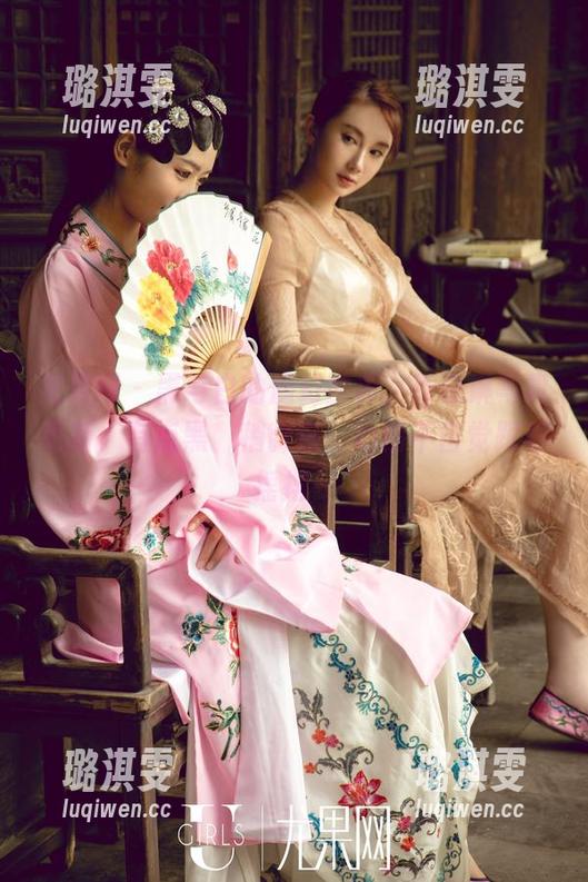 尤果网-乔依琳 尤果网 - 黑与白的魔幻世界,乔依琳写真更新,有点黑、稍微白,心情不自觉跟着摇摆~