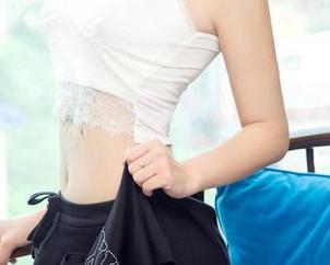 尤果网 – 李宝儿泳装作品：她的每一张都带着海浪的呼唤！