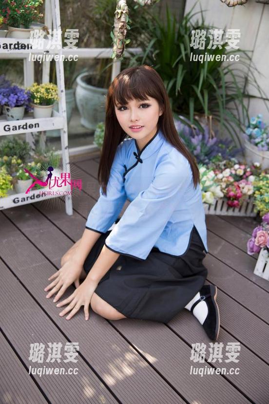 尤果网-果果 尤果网 - 果果女王的壁纸大赏:不只是好看,更是艺术合集!