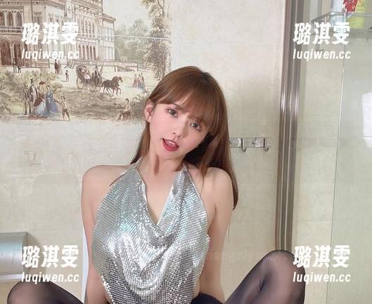 张思允 微密圈 - 赞叹不已的张思允美腿,图包快来下载,错过找谁哭!