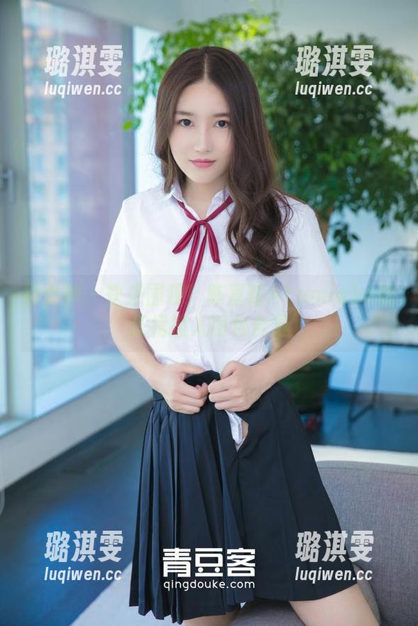 推女神-陈嘉瑶AYomiabe 推女神 - 快来围观!陈嘉瑶AYomiabe的红裙撩人图包合集