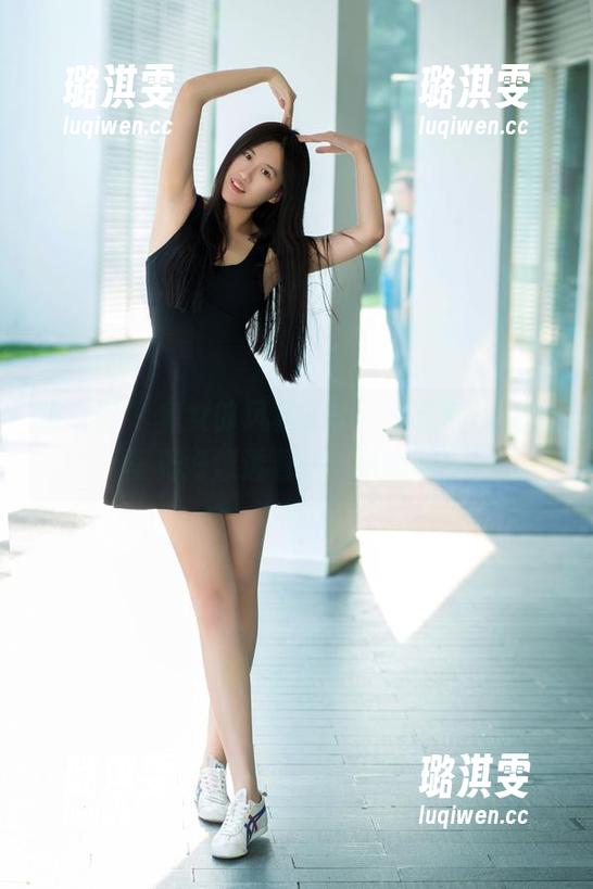 推女郎-王依萌 推女郎 - 兔女郎风暴来临,王依萌的免费写真好像透着一丝小暧昧!