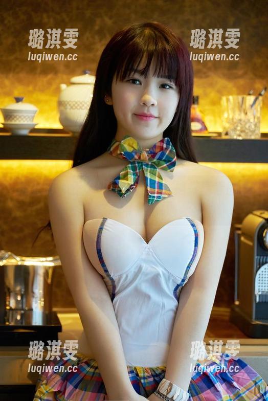 推女郎-王明明 推女郎 - 王明明教室探秘:捕捉高清图包里的每个瞬间