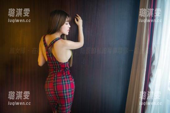 推女郎 - 在校园的每个角落，陆瓷的私拍写真带你一起上美学课！