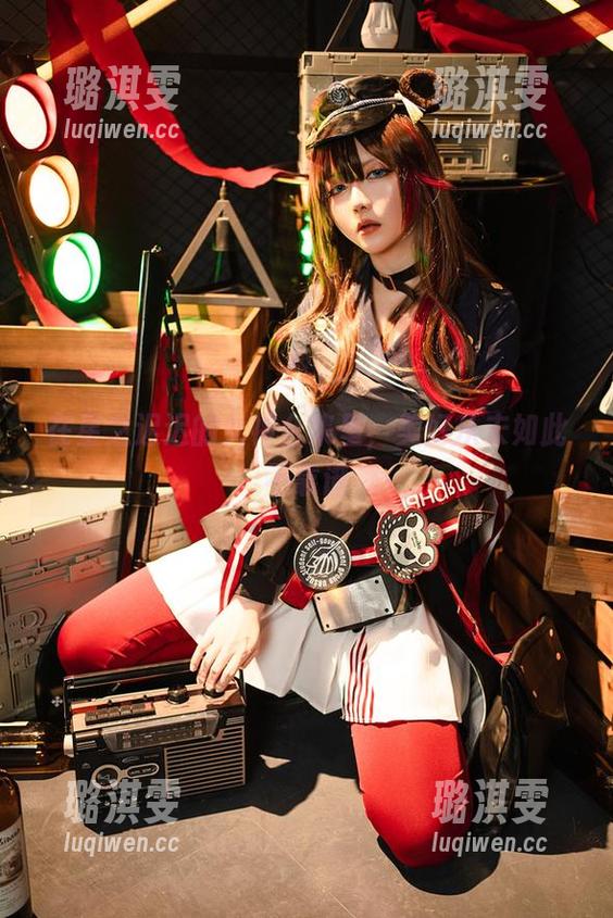 在星之迟迟的女神合集里，美好从未如此不靠谱