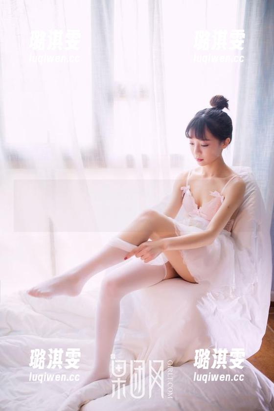 果团网-王婉悠 果团网 - 套图疯狂来袭:王婉悠浴室写真,免费也要买个眼球!