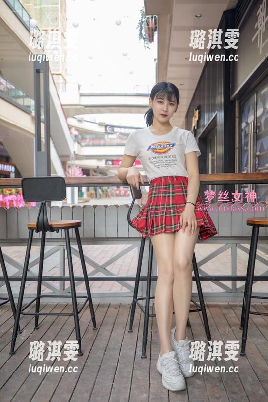 梦丝女神 - 啊，这又是宁夏的美图更新，内衣让你心跳加速！