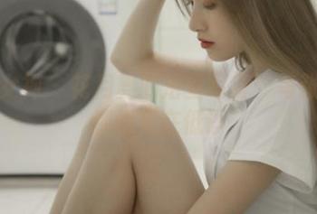 梦丝女神 – 花月舞的浴室写真：每张套图都像是在低语