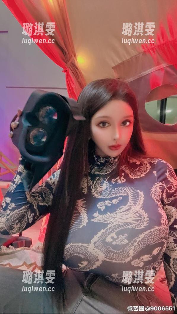 梦露veronica 微密圈 - 梦露veronica最新图册曝光,来探探隐藏的秘密花园!