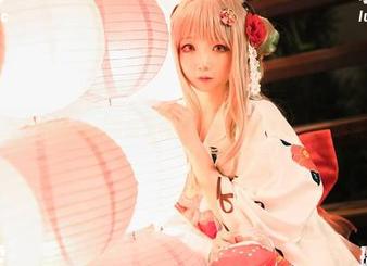 又一波女王气场——楚楚子w写真集最新更新，等你来欣赏！