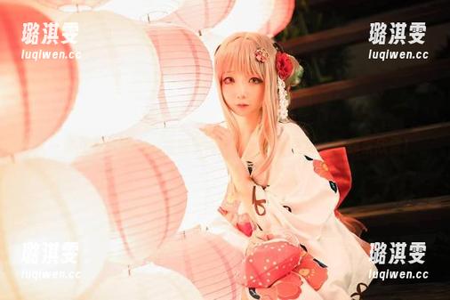 又一波女王气场——楚楚子w写真集最新更新，等你来欣赏！