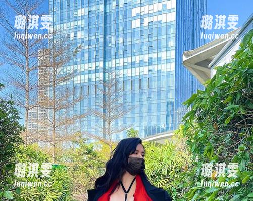 微密圈 - 私拍水蜜桃米米：元素多多，光影间的微妙诱惑！