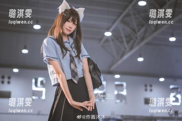 看炸酱沐沐的居家写真：谁说在家不能拍出大片？套图送给追求生活的小透明！